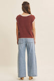 CONTRAST ROLLED EDGE KNITTED SWEATER VEST WITH ROUND NECK: NILE BLUE / L