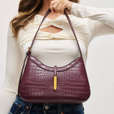 Judith Shoulder Bag: Black