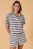 COLLARED NECK SHORT SLEEVE STRIPE BOX TOP: WHITE-DENIM STRIPE / M