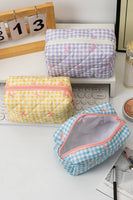 Bow Knot Print Quilted Zipper Cosmetic Bag: Pink / Missy / Standard