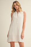 Sleeveless Stand Collar Shift Dress
: DK.ESPRESSO / S