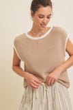CONTRAST ROLLED EDGE KNITTED SWEATER VEST WITH ROUND NECK: NILE BLUE / S