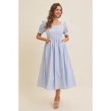 EMBROIDERED GINGHAM MIDI DRESS WITH PUFF SLEEVES: POWDER BLUE / L