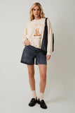 CREW NECK LONG SLEEVE "COFFEE TIME" GRAPHIC SWEATSHIRT: CREAM / S